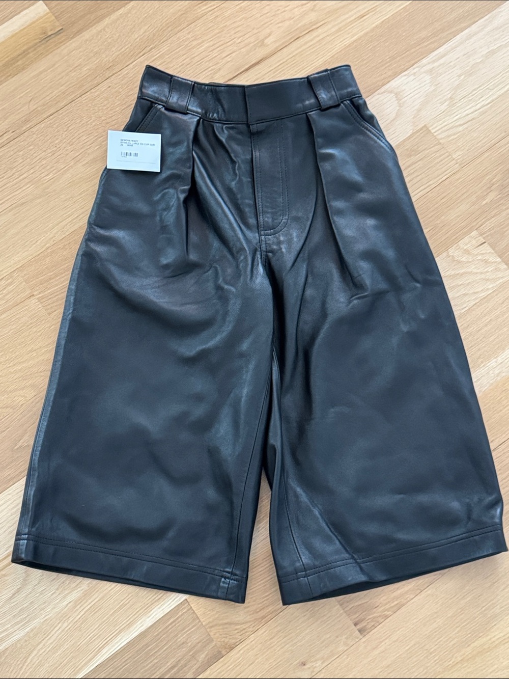 Possery Paris Genova Bermuda shorts Black Leather 34 NWT $920